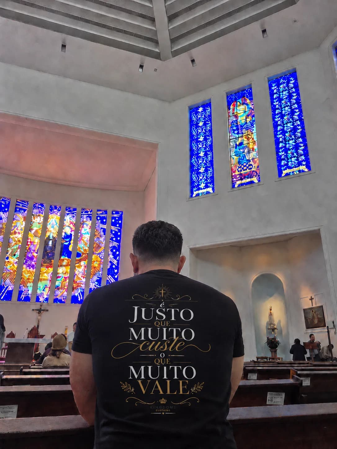 Camiseta Preço da Fé — foto 5