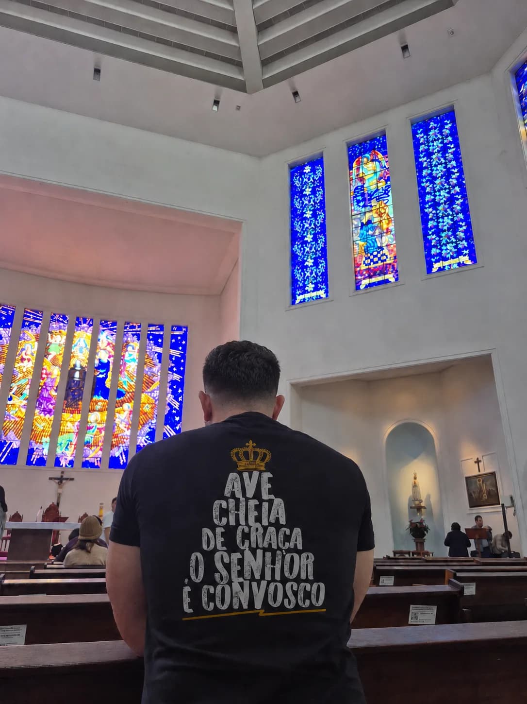 Camiseta Ave Cheia de Graça — foto 8